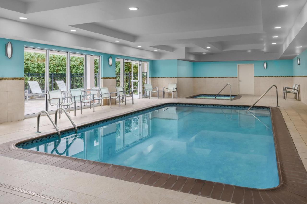 Hotel Springhill Providence West Warwick